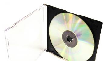 Krijimi i një disku ose flash drive të bootable Windows